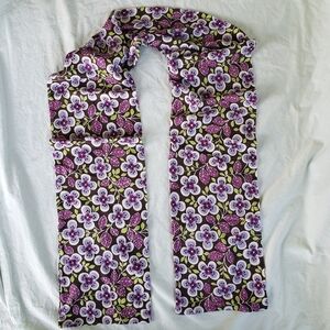 Vera Bradley Plum Petals jersey knit oblong scarf, excellent condition